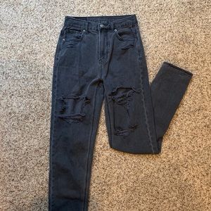 Black High-Waisted Mom Jeans American Eagle